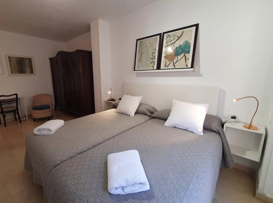 Acogedor Y Centrico Con Parking Apartment Granada Exterior foto