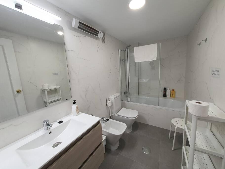 Acogedor Y Centrico Con Parking Apartment Granada Exterior foto