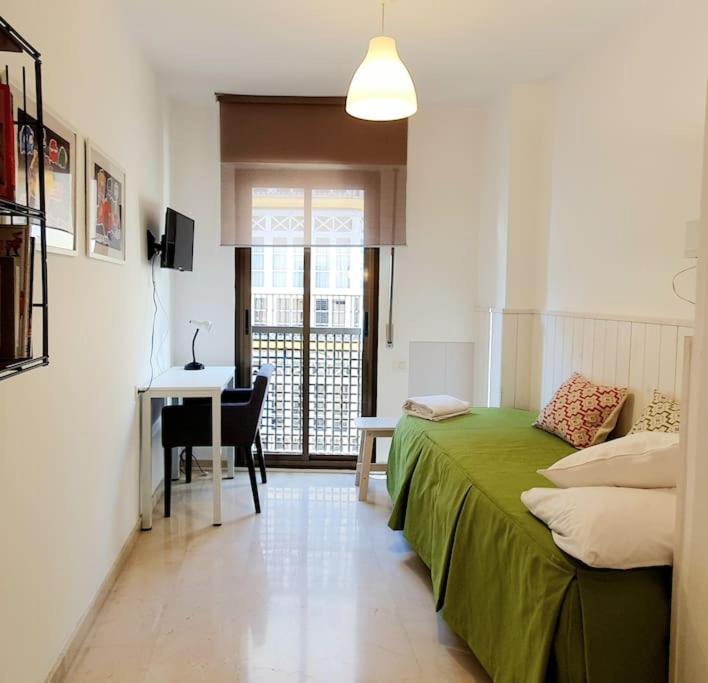 Acogedor Y Centrico Con Parking Apartment Granada Exterior foto